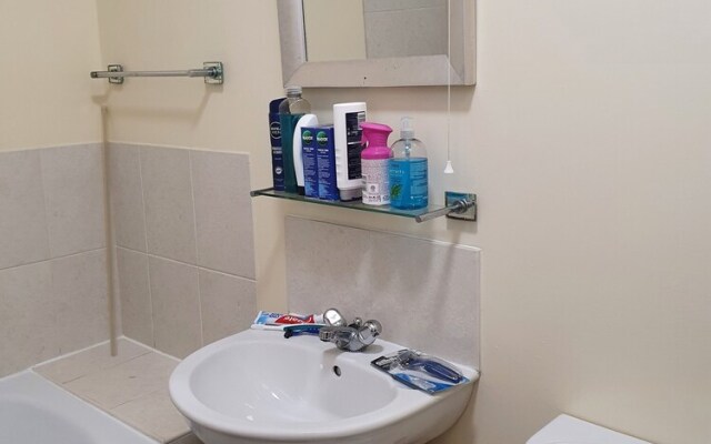 Impeccable 1-bed Apartment in Ilfracombe