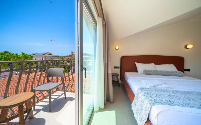 Magic Tulip Beach Hotel