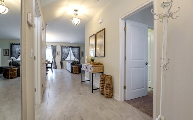 Stinger Drive Villa 8908 Chmapions Gate