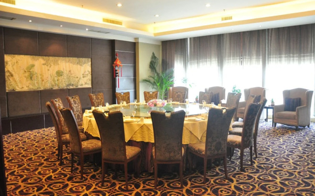 Royal Garden Hotel Jimo