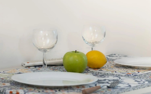 В центре на улице Гончарная 21