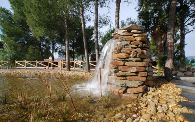 Alojamientos Rurales Los Albardinales