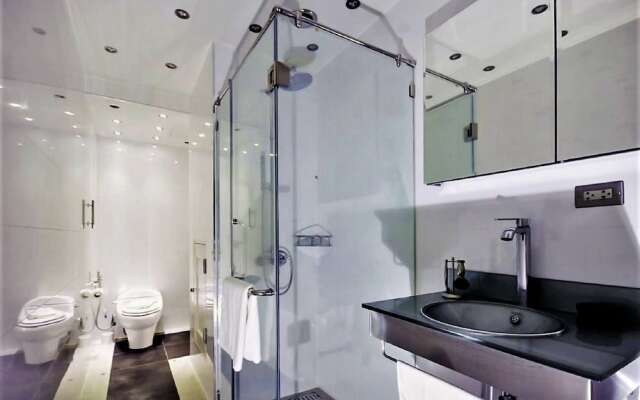 20th Floor 2-bed Condo With Stunning Views