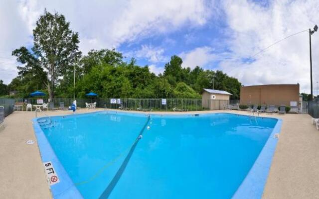Budget Inn Greenville By Hotel O I-85