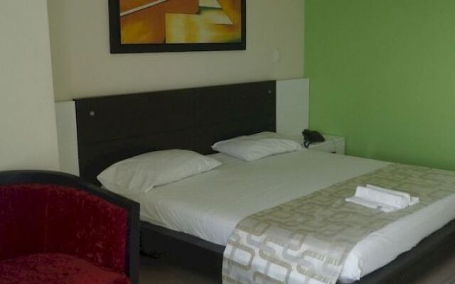 Hotel Balcones De La Bahia