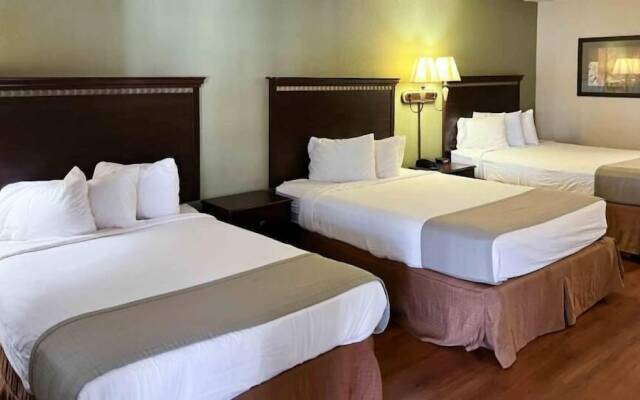 Motel 6 Abbeville, AL