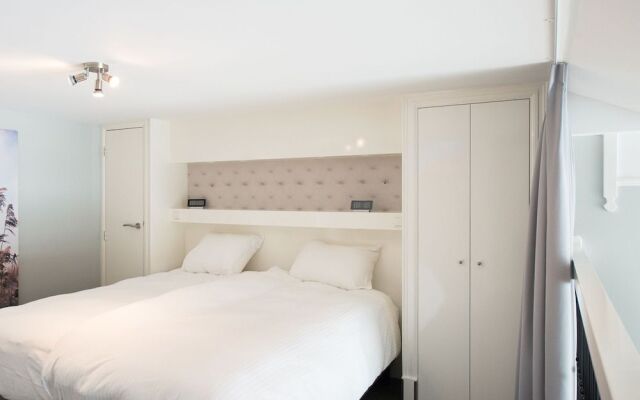 BizStay Park Central Apartments