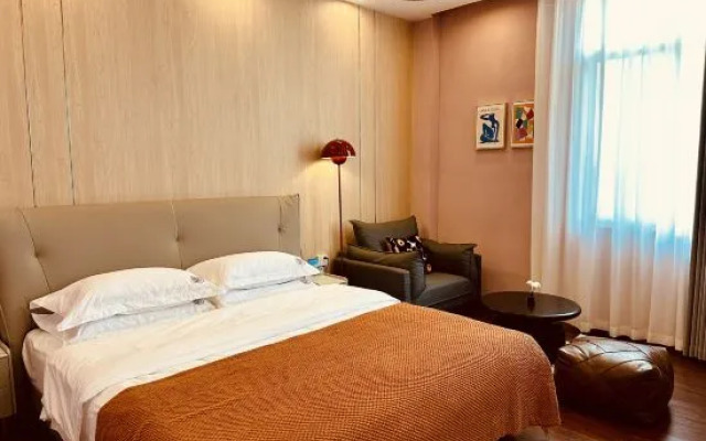 Xiyue Meiting Homestay (Beihai Laojie Beibu Gulf Square Branch)