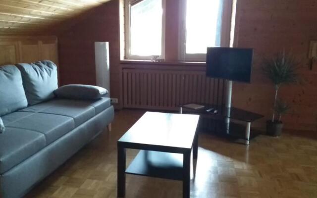 2-Zimmer DG-Apartment mit eigener Sauna