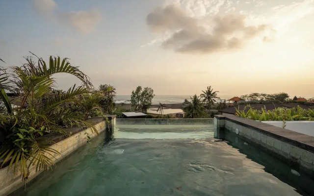 Aquamarine Villas III