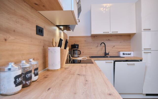 Bacci Central 2-Bedroom Apartment