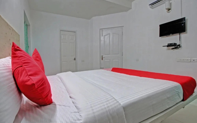 Sri Sharu Enclave By OYO Rooms