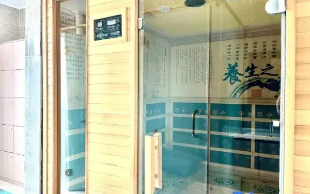 SKYLINE Condo Phnom Penh - Pool And Gym - FREE LAUNDRY