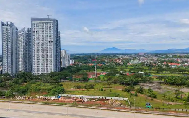 Minimalist and Nice Studio at Sky House BSD Apartment By Travelio – Outside – Legok