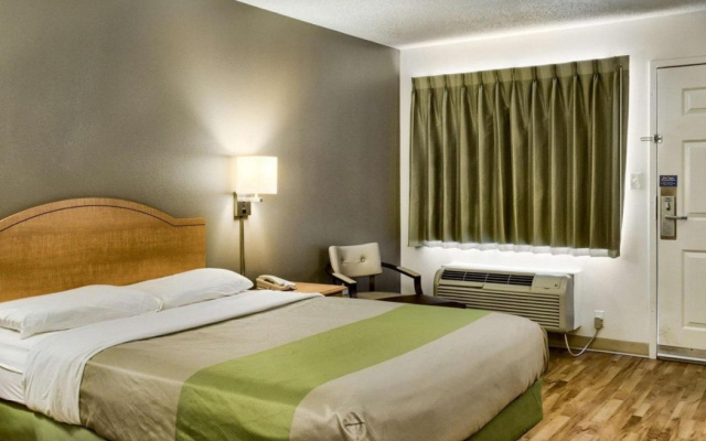 Studio 6 Extended Stay - Ocean Springs, MS