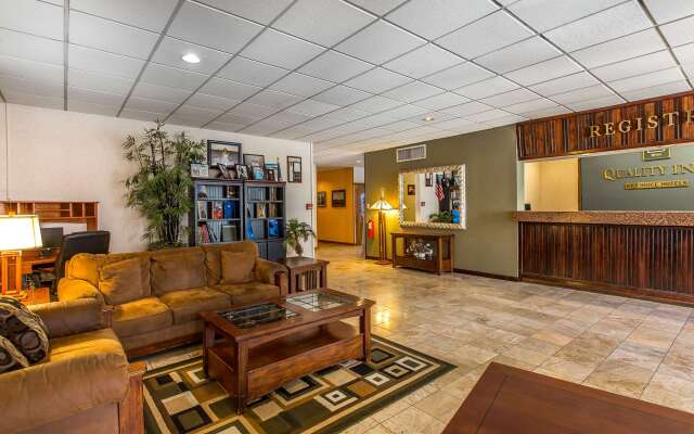 Quality Inn On Historic Route 66