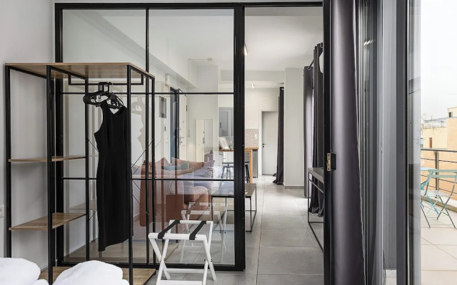 The Omnia Collection Pagrati