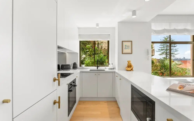 Boutique 2-bed With Stunning Sydney Harbour Views