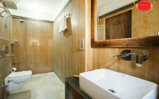 Hotel Golden Legacy - By PRAMANA EXP