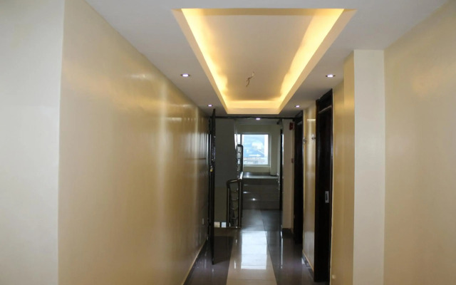 Airport Landing Hotel