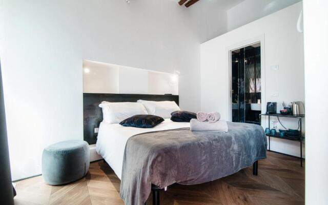 Caesar Suites On Lake Como - By House Of Travelers -