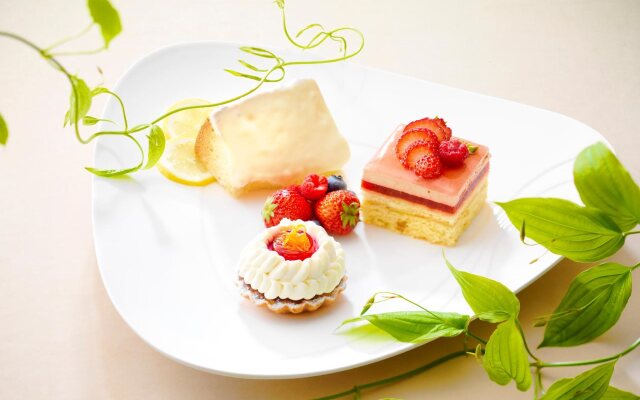 Rusutsu Resort Hotel & Convention