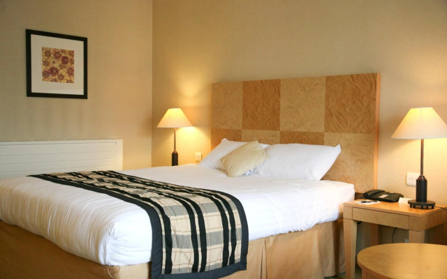 Regency Park Hotel