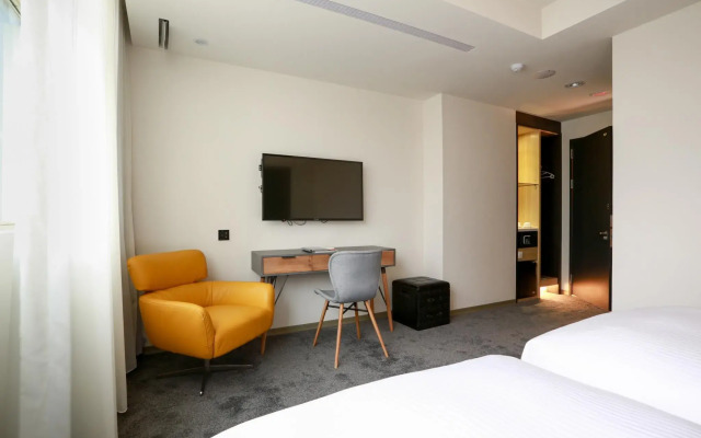 Hub Hotel