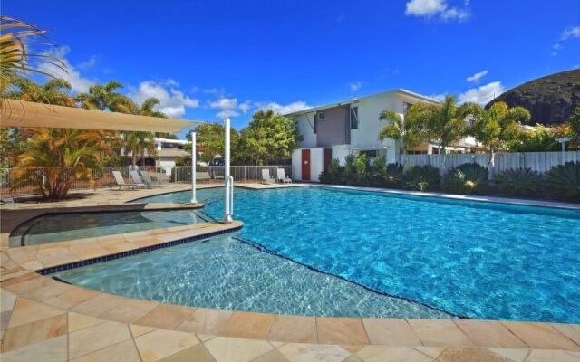 Coolum Villas