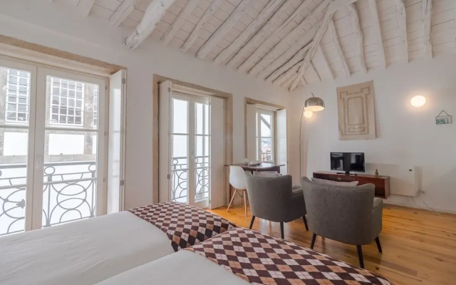Central Porto With Comfort & Convenience