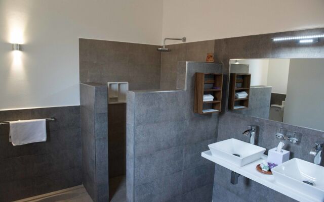 Imagine Villa Hotel