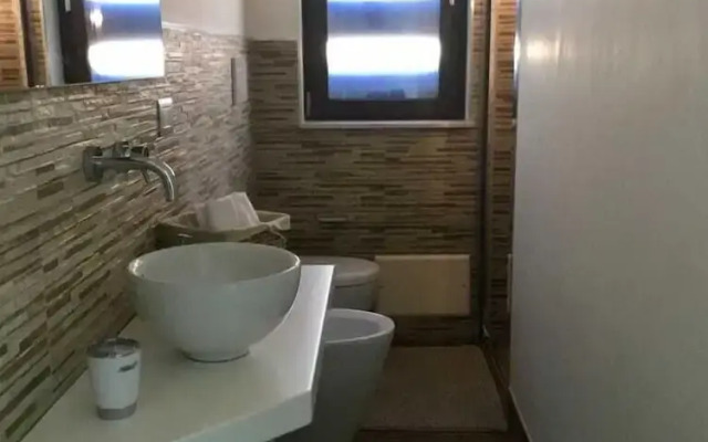 Dependance tra gli ulivi