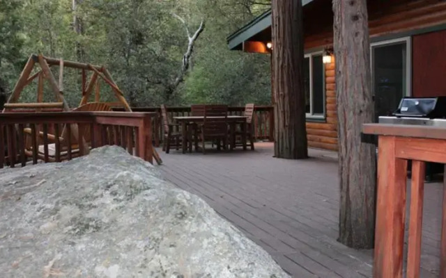 RedAwning Cabin #1L The Tree House