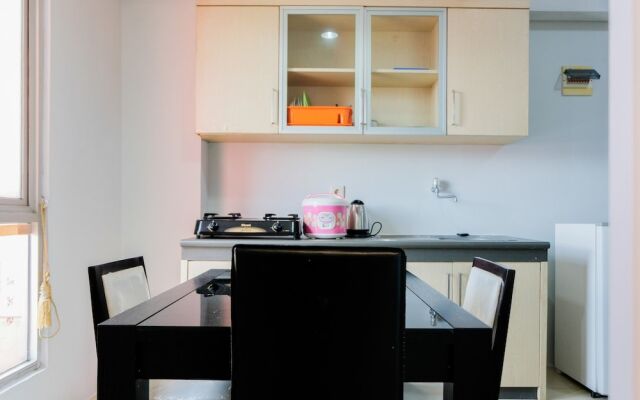 Simply And Comfy Studio Room At The Habitat Apartment