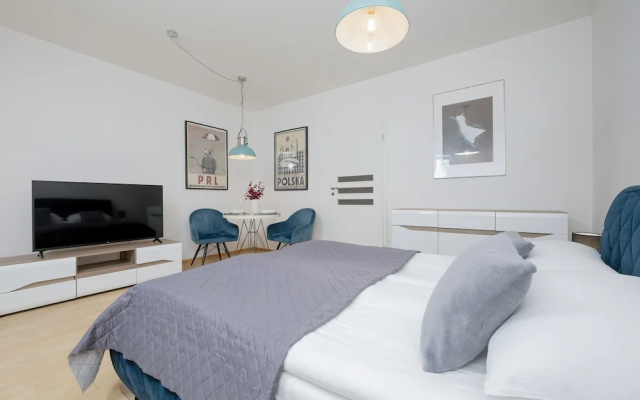 Studio Near The PGE Stadium by Renters