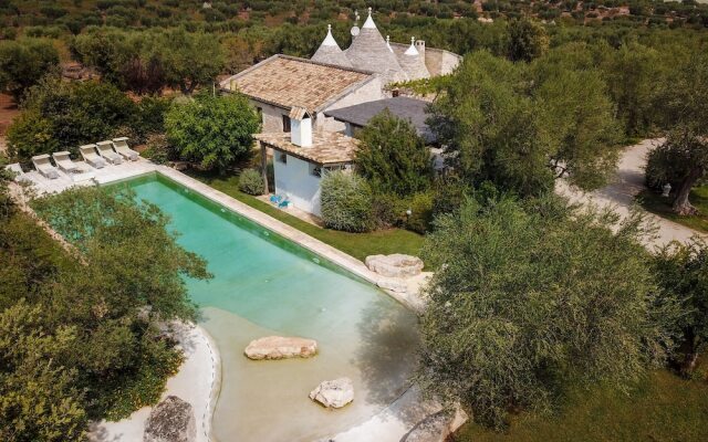 TD Trulli di Montaltino with Stunning Huge Pool