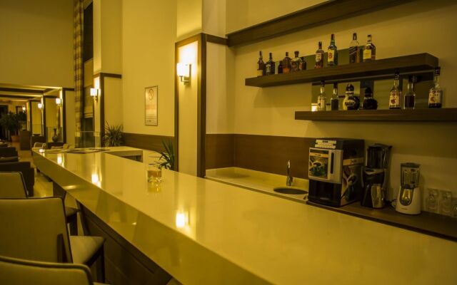 Parion Hotel