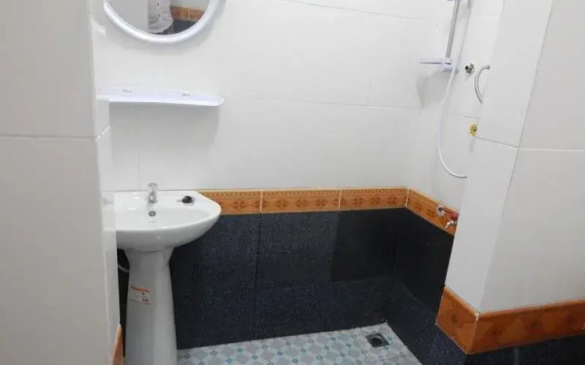 Khemphonelor II Guesthouse