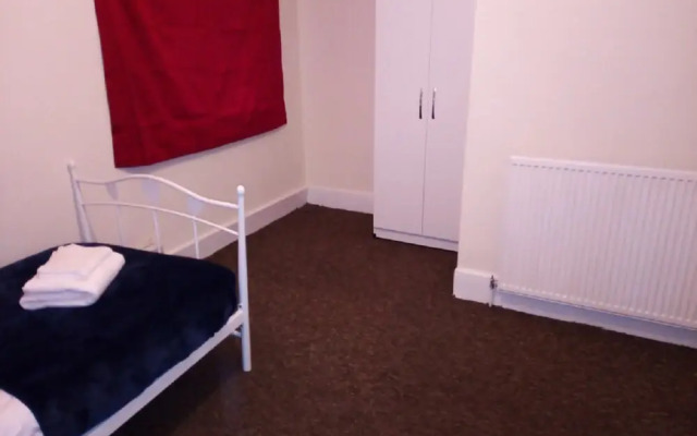 KCS Apartment - 3 Bedroom Flat Birmingham