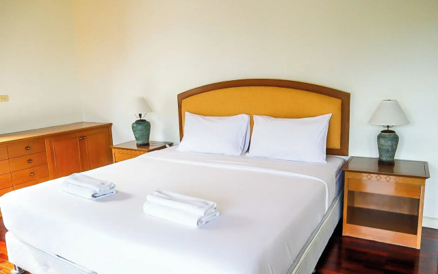 Seastar Hotel And Service Apartment