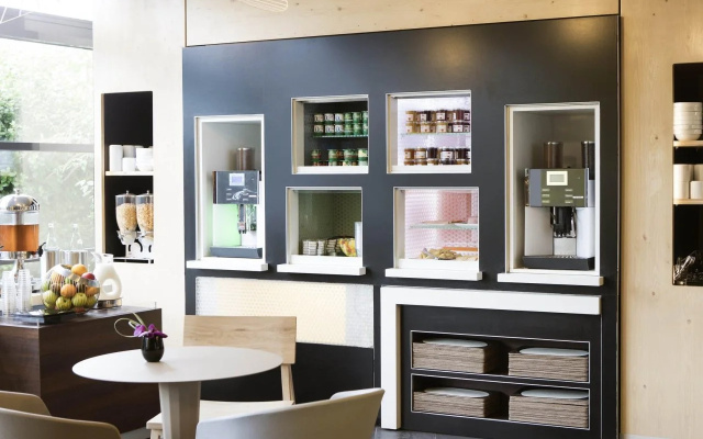 Novotel Suites Cannes Centre - Hotel in 戛纳 - Photo 4