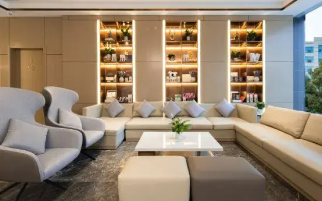 Lavande Hotel (Youth Plaza at CUST, Changsha)