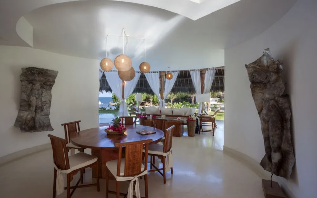 Leopard Point Luxury Beach Resort & Spa