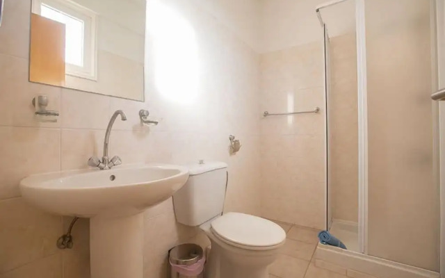 Villa Renee AQ Ni38b