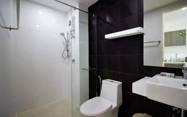 Ozone Condotel 2 Kata Beach by PHR