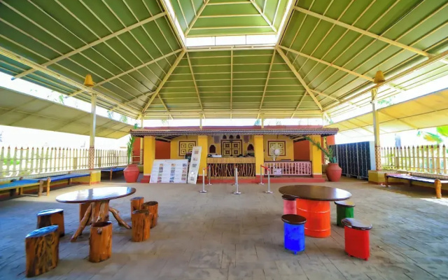Monteria Village