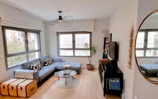 Apt Cachemire 2BR Tlv Ness Tsiyona St Tl67
