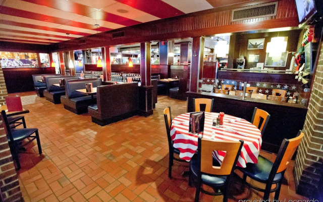 Crowne Plaza St. Louis Airport by IHG