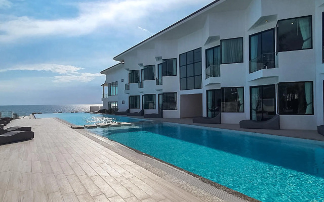 Rattana Pura Beach Resort