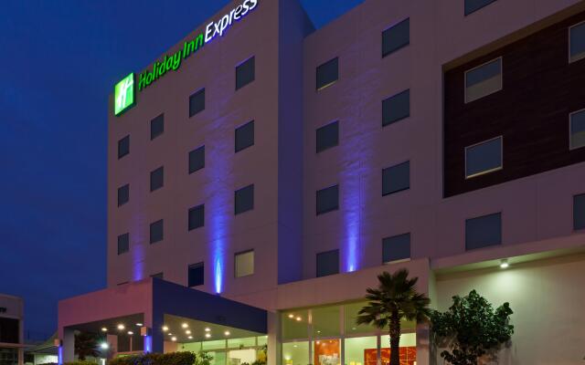 Holiday Inn Express Guadalajara Iteso, an IHG Hotel